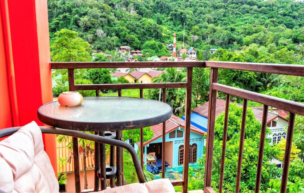 Corsica Guesthouse Bãi biển Kata Ngoại thất bức ảnh