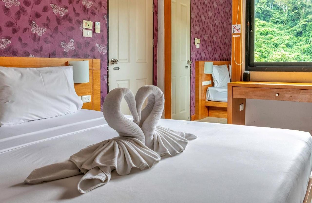 Corsica Guesthouse Bãi biển Kata Ngoại thất bức ảnh